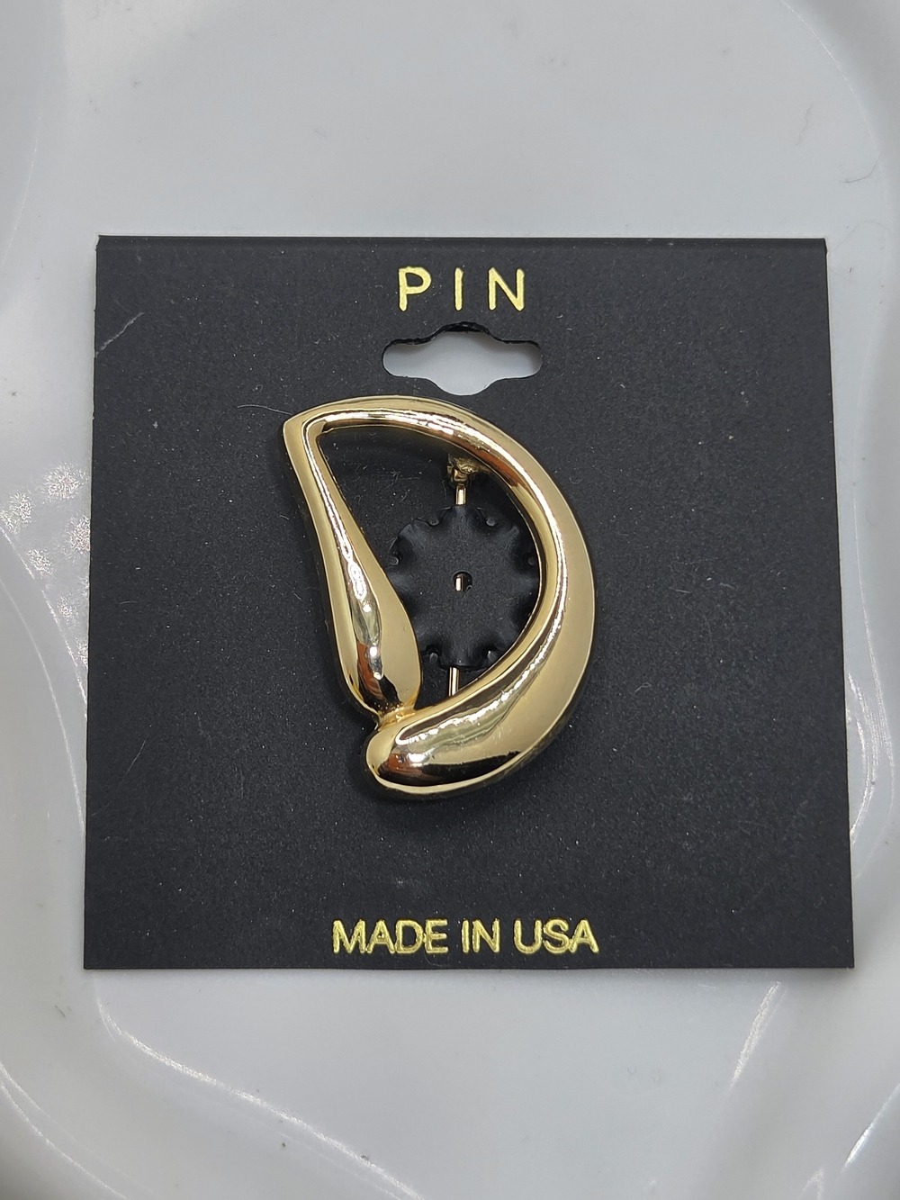 NWT Vintage Shiny Gold Tone "D" Initial Letter Brooch Pin USA Made ✨🌟
